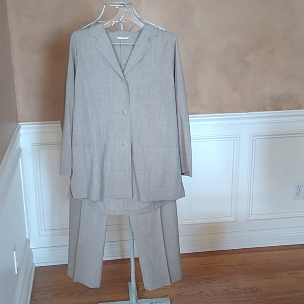 MaxMara Suit